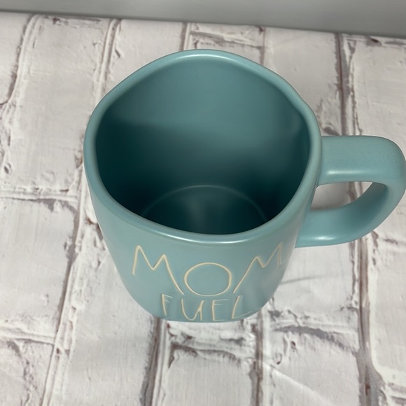 Rae Dunn MOM FUEL Mug - Picture 2 of 4